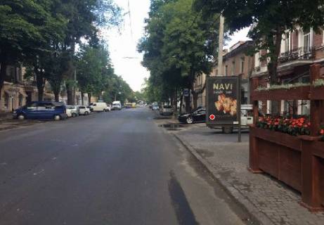 Citylight B in Odessa, 1.8x1.2  Bunina st., 28 Photo 1