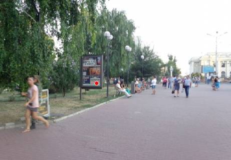 Citylight B in Odessa, 1.8x1.2  Privokzal'na pl., 1-A, alea Photo 1