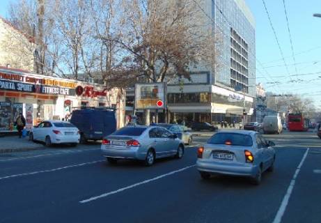 Scrolller, Scroll A in Odessa M. Arnautskaa st., 56 - Risel'evskaa st. - 237326 Photo 1