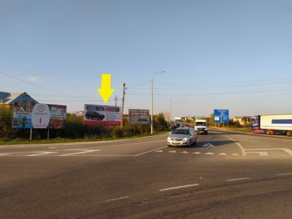 Billboard A in Zhovkva, 6x3м.  m. Zovkva, avtokil'ce, st. L'vivs'ka, central'nij vizd v misto + na kordon z Pol'seu, na m. Cervonograd, trasa L'viv- Rava-Rus'ka (M-09) + na ATB Photo 1
