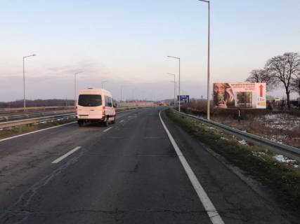 Billboard A in Krakovets, 6x3м.  Kordon, na m. Avoriv, m. L'viv, 800 m. vid prikordonnogo postu, trasa L'viv - Krakivec' (M-10), na AZK WOG, AMIK, SHELL Photo 1