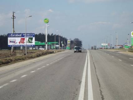 Billboard B in Lviv route, 6x3м.  Kordon, na kordon z resp. Pol'sa, avtodoroga L'viv - Rava - Rus'ka (M-09) + AZK WOG, cerga vantazivok ne zakrivae vidimist' sita !!! Photo 1