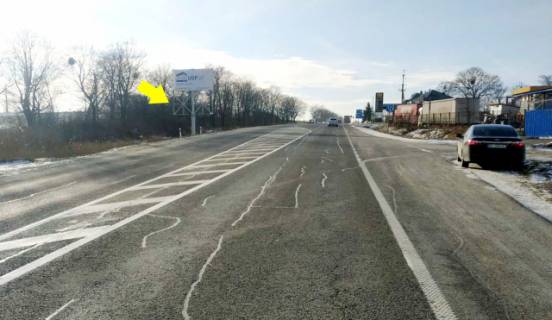 Facade Banners B in Lviv, 6x3м.  L'viv ob'izdna doroga, porad povorotu na Trakst Glinans'kij, na Ternopil', Ivano - Frankivs'k, Strij, Gorodok, Krakovec' Photo 1