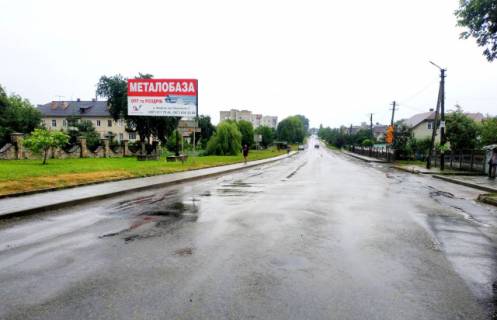 Billboard B in Zhidachiv, 5.9x2.9м.  m. Zidaciv, st. Danila Galic'kogo, central'nij viizd na m.Hodoriv, m.Ternopil', na AZK "OKKO" Photo 1
