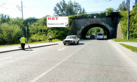 Billboard B in Lviv, 6x3м.  st. Bogdanivs'ka, 95, na rajon "Trakt Glinans'kij", na st. Licakivs'ku, na m. Vinniki, na obizdnu dorogu, promzona, tagucka, fiksacia svidkosti + zovta vitrozahisna luminescentna ramka Photo 1