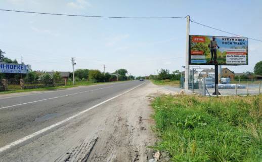 Billboard A in Pribuzhani, 6x3м.  vizd v m. Kam'anka - Buz'ka z napramku m. Radehiv, Dobrotvir, trasa L'viv-Luc'k (N-17) na m. L'viv, obmezenna svidkosti Photo 1