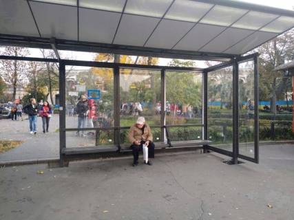 Non-Standard A in Kyiv, 1,15x2,10  Kontraktova plosa Photo 1