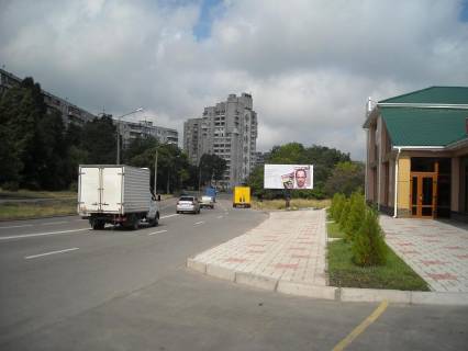 Billboard A in Zaporizhzhya 088_Zaporoz'e_av. Inzenera Preobrazenskogo, povorot Photo 1