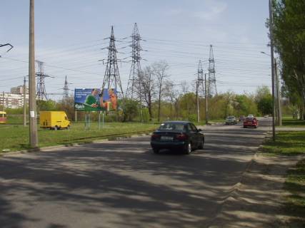 Billboard A in Zaporizhzhya, Щит 2.95х5.95  006_Zaporoz'e_st.Magistral'naa/tr. Moskva-Simferopol'. Vyezd na Aeroport Photo 1