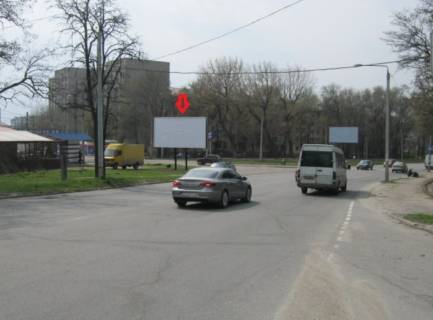 Billboard A in Zaporizhzhya, 3x6  103_ St.Skol'naa (Geroev Stalingrada) / St.Kazac'a Photo 1