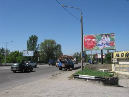 Billboard A in Zaporizhzhya 162_Zaporoz'e_ul Ukrainskaa St.Stefanova  Photo 1