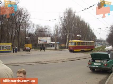 Billboard A in Zaporizhzhya, Щит 3х5.95  st. Pavlokickas'ka/st. Molodizna Photo 1
