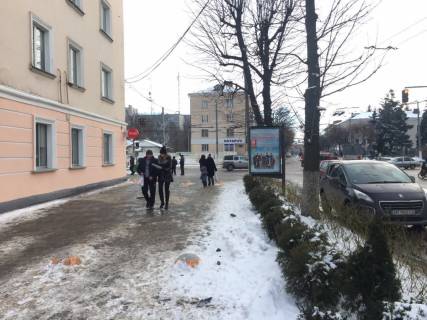 Citylight B in Zhytomyr, 1,2х1,8  st.Teatral'na-st.Kiivs'ka (Bank PUMB)  st.B Photo 1