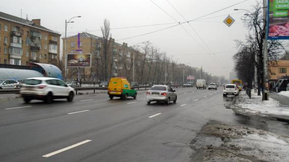 Prismatron, Prism B in Kyiv, 6 X 3 м  st. Leonida Kadenuka,20 (u.gagarina) - 270717 Photo 1