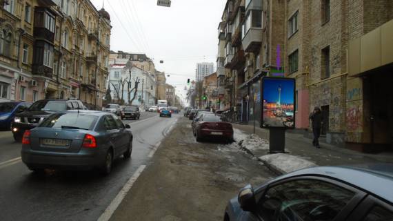 Citylight A in Kyiv, 1,2 X 1,8 м  st. Bul'varno-Kudravs'ka, 41 Photo 1