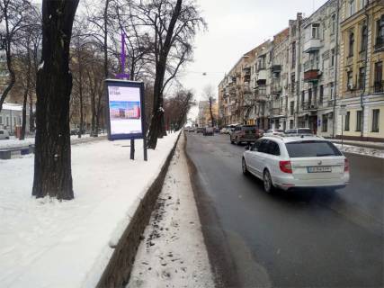 Video Billboard A in Kyiv, 1,27 X 1,86 м  st. Verhnij Val, 48/28, st. Volos'ka - 390919 Photo 1