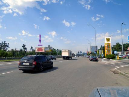 Billboard B in Kyiv, 6 X 3 м  av. Brovars'kij, 31/33 navproti, AZS KLO Photo 1