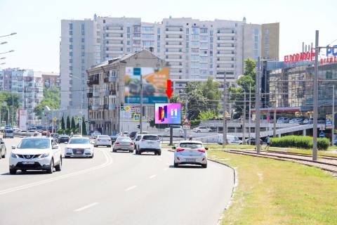 Video Billboard A in Kharkiv, 3,1х2,2  Klockovskaa st. - Rogatinskij proezd, v centr - 381826 Photo 1