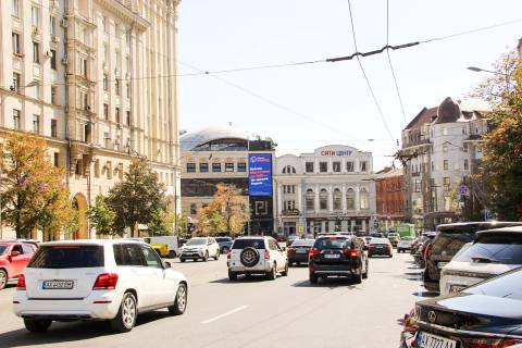 Video Billboard A in Kharkiv, 4,8x8,64  Pavlovskaa plosad', 20, Sumskaa st. i Kosturinskij per.,  centr (Panorama Launz, Panorama Lounge, TRC Palladium (Palladium)) - 295714 Photo 1
