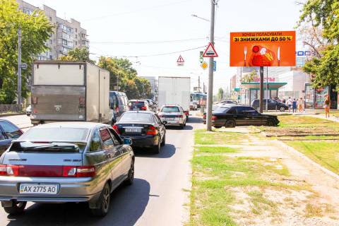 Video Billboard A in Kharkiv, 6x3  Poltavskij slah st., 130/132 - Petra Bolbocana st., iz centra (Supermarkety "ROST", "Klass") - 381839 Photo 1