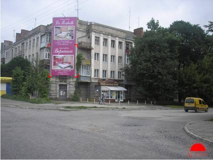 Facade Banners A in Kam'yanets-Podilsky, 6x3  st. Ogienka, 59 (fasad-niz) Photo 1