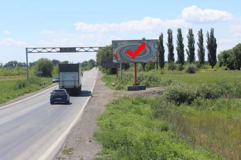 Billboard A in Loboykivka, 3x6  s. Lobojkivka, rozv'azka v storonu m. Dnipro Photo 1