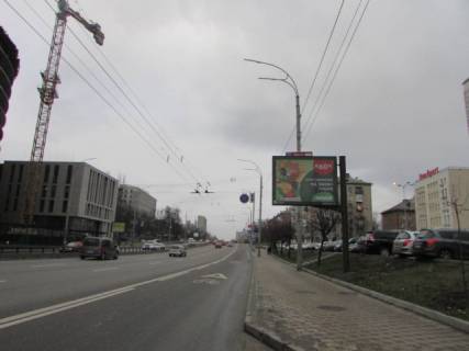 Video Billboard A in Kyiv, 3.14x2.32  Mihnovs'kogo M. (Druzbi Narodiv) b-r., 16A ("NOVUS") - 298091 Photo 1