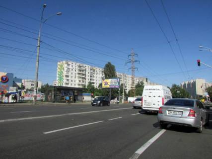 Scrolller, Scroll B in Kyiv, 6x3  Pravdi prospekt, 66 universam "Vinogradar" - 489049 Photo 1