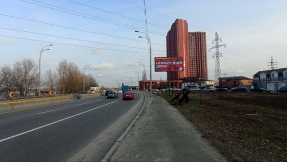 Video Billboard A in Kyiv, 6x3  Naberezno-Ribal's'ka, 400 metriv vid prospektu Stepana Banderi, ruh do centru mista - 305926 Photo 1