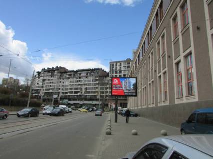 Video Billboard A in Kyiv, 3.14x2.32  Глибочицька вул.17-/Соляна вул. (світлофор), БЦ "Велес", навпр. парку Гейдара Алієва - 613213 Photo 1