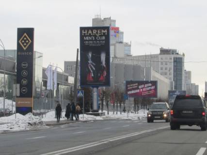 Backlight B in Kyiv, 4x8  Harkivs'ke sose, 179 / Cernigivs'ka (bila Avtosalonu TOJOTA) Photo 1