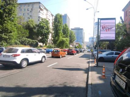 Video Billboard A in Kyiv, 1.2x1.8  Mecnikova, 14/1  (m.Klovs'ka) za zupinkou mis'kogo transportu - 368867 Photo 1