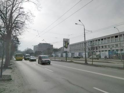 Backlight A in Kyiv, 2x4  Golosiivs'kij prospekt (40-ricca Zovtna), 1 (pisla 150 metriv  vid Golosiivs'koi plosi), na rozpodiluvaci Photo 1