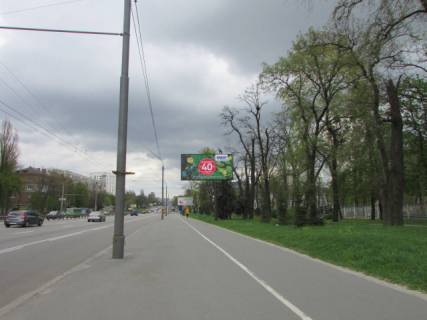 Video Billboard A in Kyiv, 6x3  Берестейський пр-кт, 55 (500 м. від ст.метро "Берестейська", в напрямку центру Києва) - 613141 Photo 1