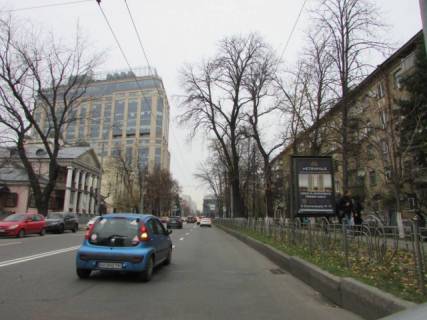 Citylight A in Kyiv, 1.2x1.8  Moskovs'ka, 37 Photo 1