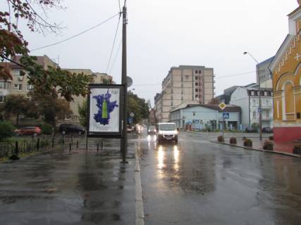 Citylight B in Kyiv, 1.2x1.8  Pocajnins'ka / Grigoria Skovorodi , navproti 12/8 Photo 1