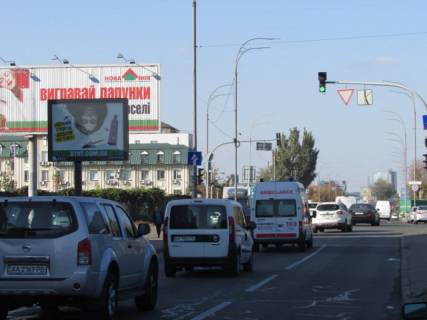 Scrolller, Scroll A in Kyiv, 3.14x2.32  Mezigirs'ka / Naberezno-Lugova, svitlofor (ruh iz centru) - 297954 Photo 1