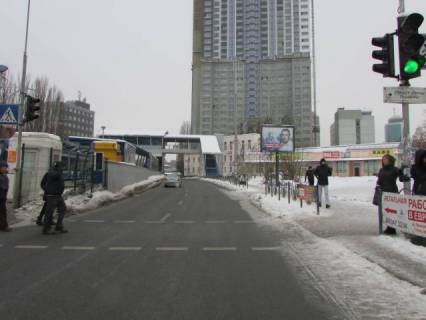 Video Billboard A in Kyiv, 3.14x2.32  Zilans'ka, 148 (stancia svidkisnogo tramvaa "Plosa Peremogi") - 400859 Photo 1