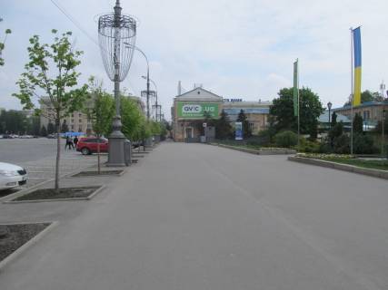 Non-Standard  in Kharkiv Sums'ka,37 st. torec' Palacu Pioneriv Photo 1