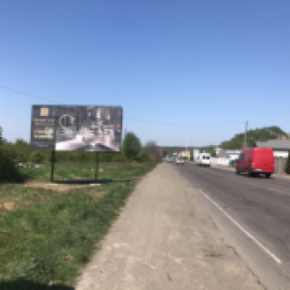 Billboard B in Mukachevo, 3 х 6  st.Avtomobilistiv, navproti restoranu Eventum hall Photo 1