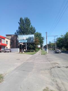 Billboard A in Kramatorsk, 3*6  st. Maakovskogo 3 (vozle mag. Tvoa Sina) - est' osvesenie Photo 1