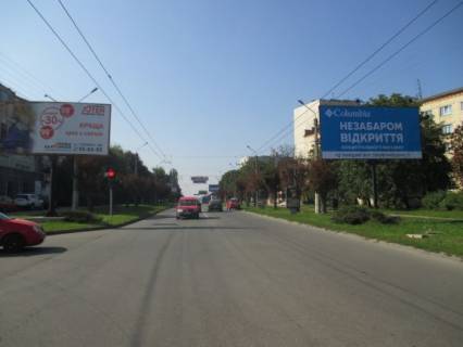 Billboard A in Chernivtsi, 3*6  st. Komarova, 10 / prov. Entuziastiv ("WOG") Photo 1