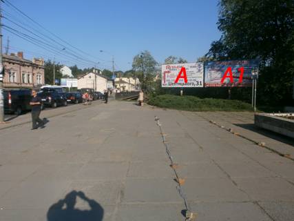 Billboard A in Chernivtsi, 3*6  st. Rus'ka (plosa, bila mostu), livij Photo 1