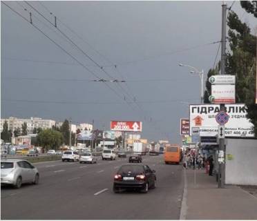 Billboard A in Kyiv, 3x6  Okruzna, Elektronmas, na Odes'ku pl. Photo 1
