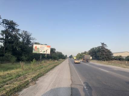 Billboard B in Bila Tserkva, 6х3  Skvirs'ke sose, perehresta na "Mitnicu", v'izd v misto Photo 1