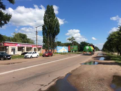 Billboard B in Korosten, 3х6  st. Grusevskogo, 132, magazin zavoda lakokrasocnyh materialov "Antar'", prodmarket "Zavitaj", v centr, v naav. ot v"ezda so st. Zitomira Photo 1