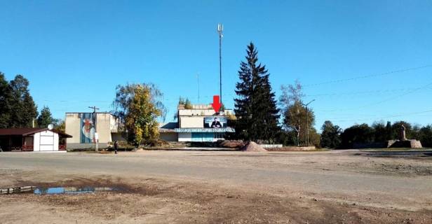 Billboard A in Zhytomyr, 3х6  trassa zit.kor.st. Cernahovskaa, 1 centr, dom kul'tury, fasad, pravyj Photo 1