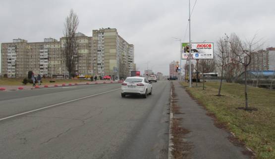 Prismatron, Prism A in Kyiv, 6х3  st. Onore de Bal'zaka, TRC"RAJON" - 392134 Photo 1