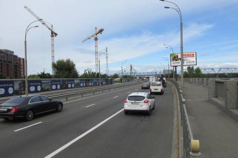 Prismatron, Prism A in Kyiv, 6х3  st. Naberezno-Ribal's'ka, 9 - navproti, z centra, v storonu Pivnicnogo (kolis. Moskovs'kogo) mostu - 376769 Photo 1