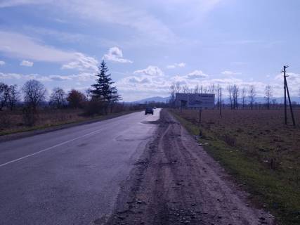 Billboard A in Ivano-Frankivsk highways, 3х6  s.Nazaviziv (trasa Ivano-Frankivs'k-Nadvirna) st.A Photo 1